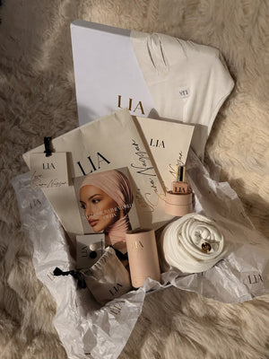 White Summer Box - #abc